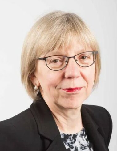 Prof Ulrike Schmidt